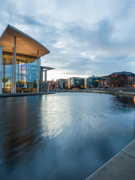 german-bundestag-auxiliary-buildings-PBH76XZ-1390x1848
